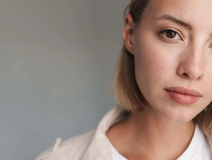 Come raccogliere i capelli corti senza sforzo, anche per occasioni eleganti