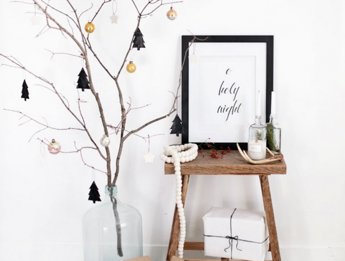 Decorazioni con rami secchi: le idee più originali per gli addobbi natalizi