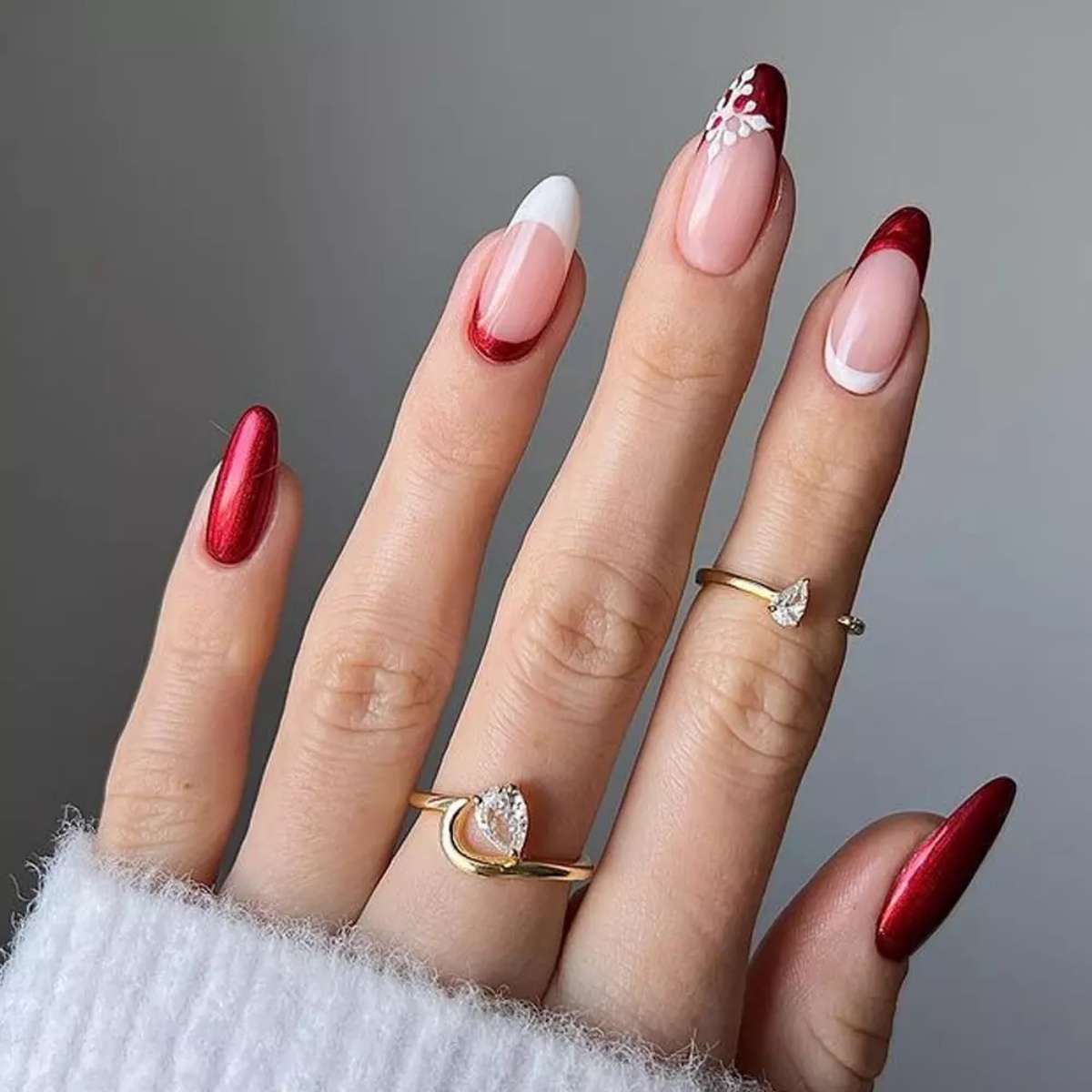 french manicure smalto rosso disegno fiocco di neve