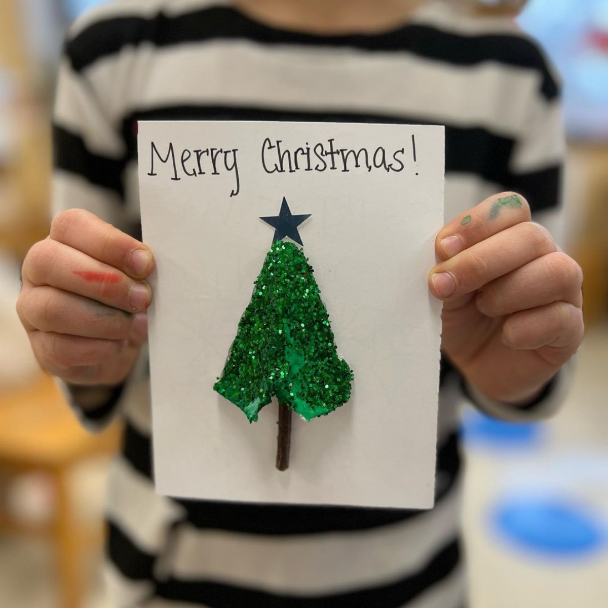 lavoretti natalizi per la scuola primaria cartolina con albero di natale