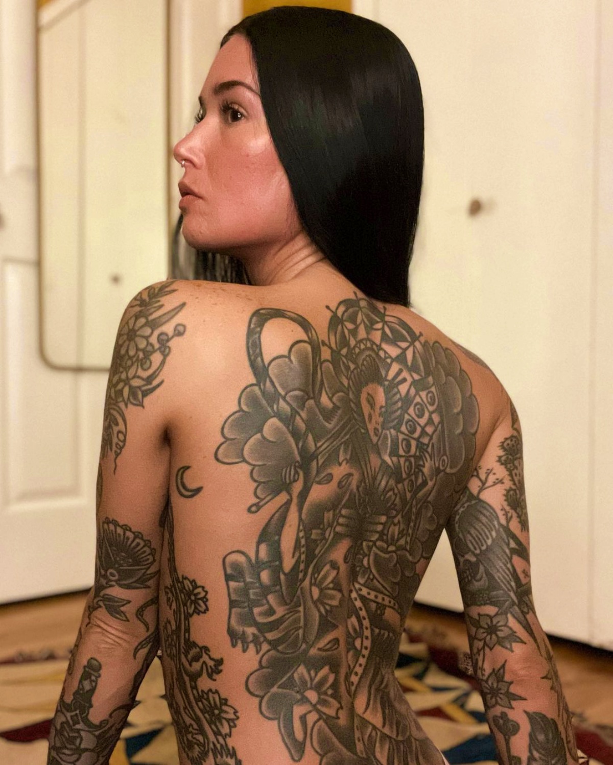 tatuaggio geisha sulla schiena tatto grande femminile