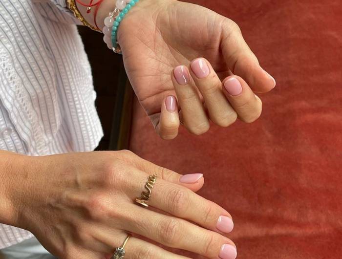 Unghie senza gel: le alternative per unghie naturali e belle ugualmente