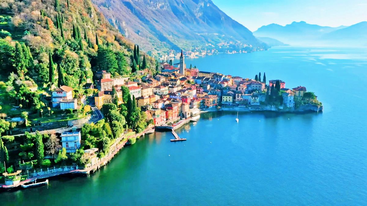 vista panoramica sul lago di como e proprietà circostantia