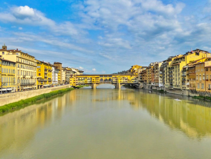 Vendere un immobile residenziale a Firenze: meglio vuoto o arredato?
